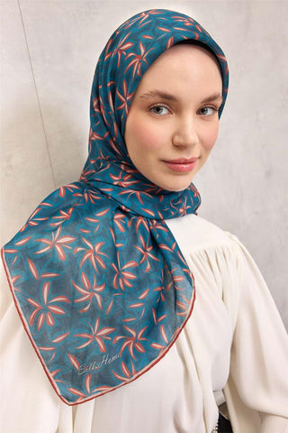 Pamuk Polyester Soft Eşarp Turuncu Flora Desenli Kaymaz Dokulu 90X90