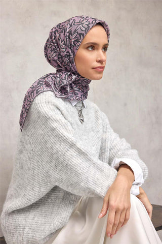 Cotton Polyester Soft Scarf, Light Pink, Floral Pattern, Non-Slip Texture, 90x90 cm