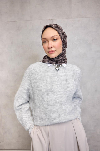 Pamuk Polyester Soft Eşarp Kahve-Siyah Flora Desenli Kaymaz Dokulu 90X90 - Soft Eşarp - | Silk Home