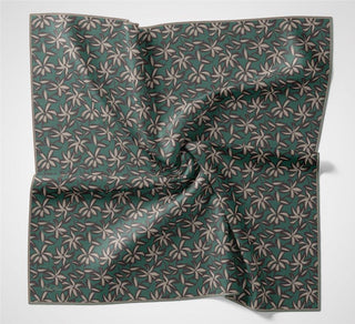 Pamuk Polyester Soft Eşarp Patina Yeşili Flora Desenli Kaymaz Dokulu 90X90