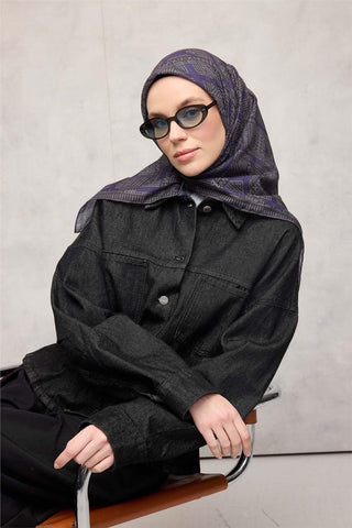 Pamuk Polyester Soft Eşarp Gri Yeşil Geometrik Desenli Kaymaz Dokulu Tok
                Duruşlu 90X90