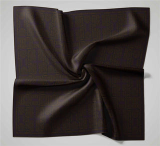 Pamuk Polyester Soft Eşarp Koyu Gri Geometrik Desenli Kaymaz Dokulu Tok Duruşlu
                90X90