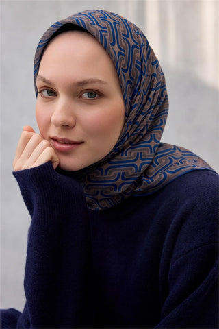 Pamuk Polyester Soft Eşarp Geometrik Desen Koyu Krem 90X90 - Soft Eşarp - | Silk Home