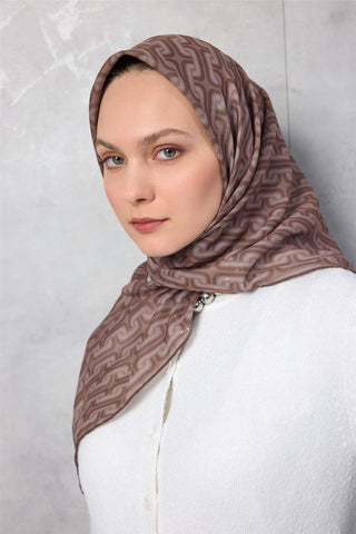 Pamuk Polyester Soft Eşarp Geometrik Desen Sütlü Kahve 90X90 | Silk Home