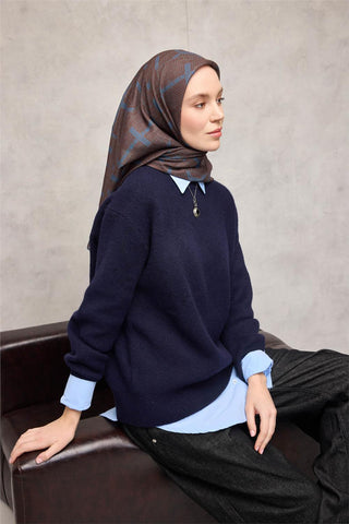 Pamuk Polyester Soft Eşarp Açık Kahverengi Geometrik Desenli Kaymaz Dokulu Tok
                Duruşlu 90X90