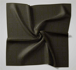 Pamuk Polyester Soft Eşarp Kına Yeşili Geometrik Desenli Kaymaz Tok Duruşlu
                90X90