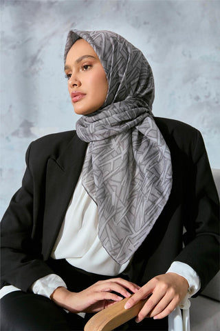 Soft Pamuk Eşarp Gri Vizon Geometrik Desenli Hafif Dokulu 90X90