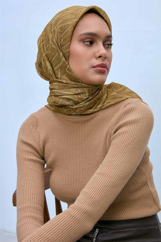 Soft Cotton Scarf, Mustard Yellow, Geometric Pattern, Lightweight Texture, 90x90 cm.