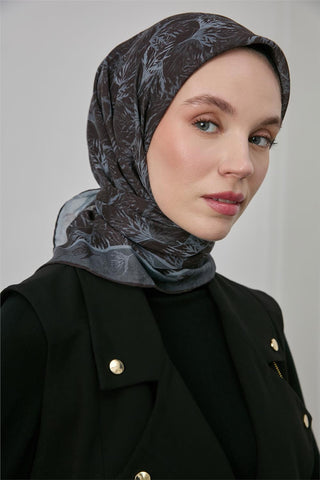 İnce Pamuk Soft Eşarp Siyah Yaprak Desenli Hafif Dokulu 90X90