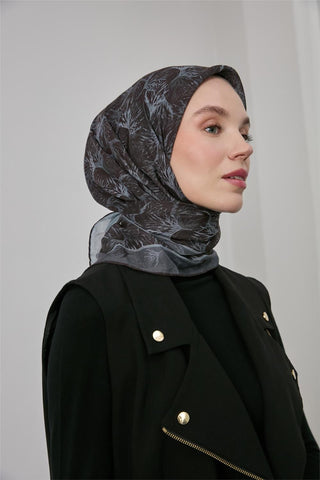 İnce Pamuk Soft Eşarp Siyah Yaprak Desenli Hafif Dokulu 90X90 - Soft Eşarp - | Silk Home