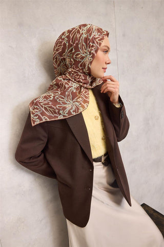 Pamuk Polyester Soft Eşarp Açık Kahverengi Lilium Desenli Kaymaz Dokulu 90X90 - Soft Eşarp - | Silk Home