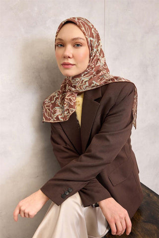 Pamuk Polyester Soft Eşarp Açık Kahverengi Lilium Desenli Kaymaz Dokulu 90X90 - Soft Eşarp - | Silk Home