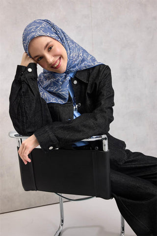 Pamuk Polyester Soft Eşarp Bebe Mavi Lilium Desenli Kaymaz Dokulu 90X90 - Soft Eşarp - | Silk Home