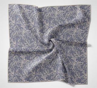 Pamuk Polyester Soft Eşarp Bebe Mavi Lilium Desenli Kaymaz Dokulu 90X90 - Soft Eşarp - | Silk Home