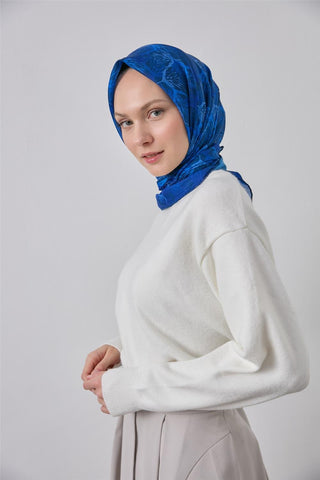 Pamuk Polyester Soft Eşarp Koyu Lacivert Yaprak Desen 90*90 - Soft Eşarp - | Silk Home
