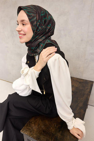 Pamuk Polyester Soft Eşarp Siyah Soyut Desenli Nefes Alan Hafif 90X90