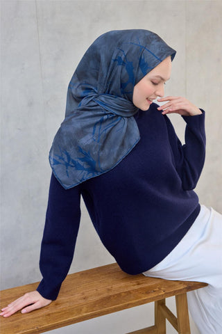 Cotton Polyester Soft Scarf Leaf Pattern Indigo 90x90