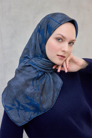 Cotton Polyester Soft Scarf Leaf Pattern Indigo 90x90