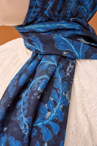Riva Şal Tencel Spring Blossoms Lacivert - Riva Şal - | Silk Home