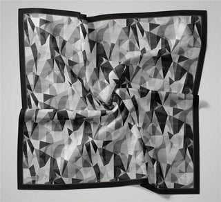 Shiny Dokulu Eşarp Koyu Lacivert Geometrik Desen Su Tutmaz Parlak 90X90