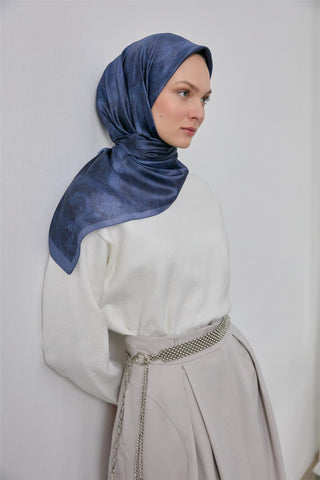 Polyester Karışımlı Shiny Eşarp İndigo Etnik Desenli Parlak Dokulu 90X90