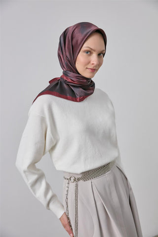Polyester Karışımlı Shiny Eşarp Kırmızı Etnik Desenli Parlak Dokulu 90X90