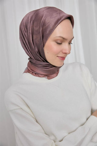 Polyester Karışımlı Shiny Eşarp Soğan Kabuğu Etnik Desenli Parlak Dokulu 90X90
