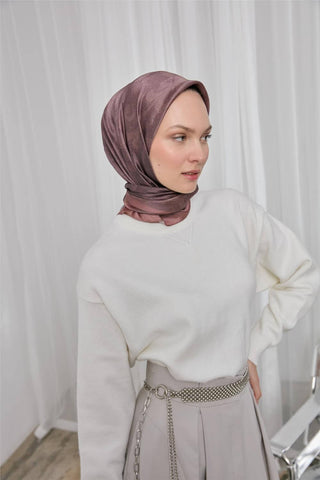 Polyester Karışımlı Shiny Eşarp Soğan Kabuğu Etnik Desenli Parlak Dokulu 90X90