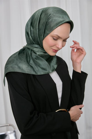 Polyester Karışımlı Shiny Eşarp Yeşil Etnik Desenli Parlak Dokulu 90X90 - Shinny Eşarp - | Silk Home