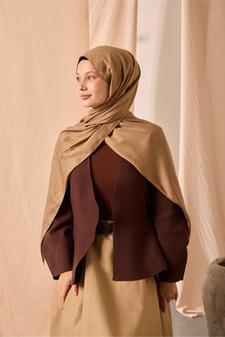 Deluxe Şal Karamel Jakarlı Yüzey Viskon Karışımlı Tok Duruşlu 75X190 - Deluxe Şal - | Silk Home