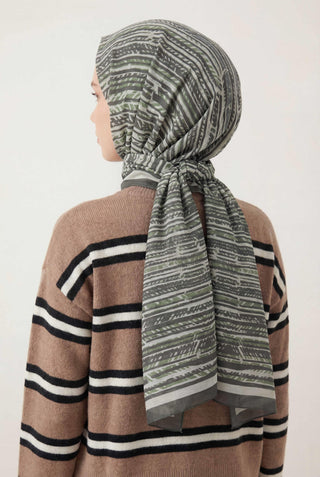Şerit Desen Koyu Yeşil 75X195 Soft Şal
