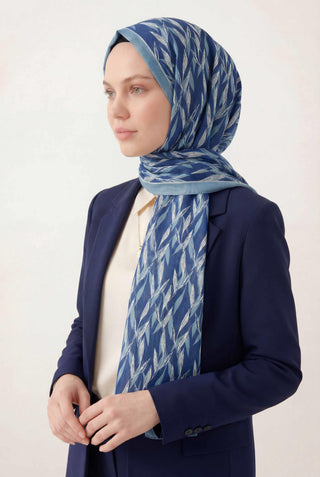 Leaf Pattern Navy Blue 75X195 Soft Scarf 