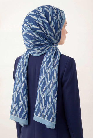 Leaf Pattern Navy Blue 75X195 Soft Scarf 