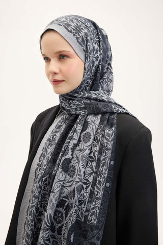 Urban Hours Floral Motif Desen Açık Gri Mayda Şal 190x70 - Mayda Şal - | Silk Home