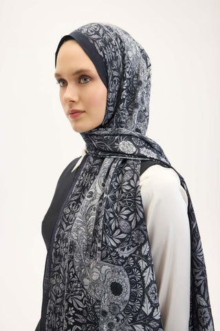 Urban Hours Floral Motif Desen Koyu Lacivert Mayda Şal 190x70 - Mayda Şal - | Silk Home