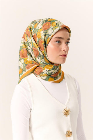 Organik Pamuk İpek Eşarp Turuncu Sarı Yeşil Çiçek Desenli Tok Duruşlu 90X90 - Organik Pamuk İpek Eşarp - | Silk Home