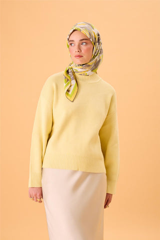 Organik Pamuk İpek Eşarp Sarı-Fıstık Yeşili-Füme-Gri-Beyaz Desenli Kaymaz Tok
                Duruşlu 90X90