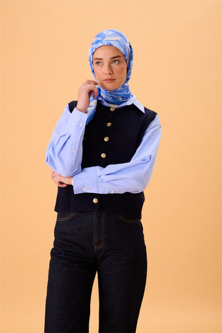 Organik Pamuk İpek Eşarp Mavi-Beyaz-Mavi Lila Desenli Kaymaz Tok Duruşlu 90X90