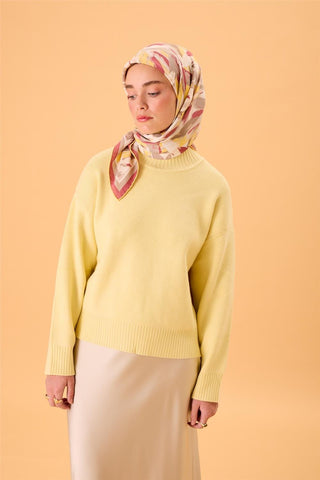 Organik Pamuk İpek Eşarp Rose-Butter Yellow-Gri-Beyaz Desenli Kaymaz Tok
                Duruşlu 90X90