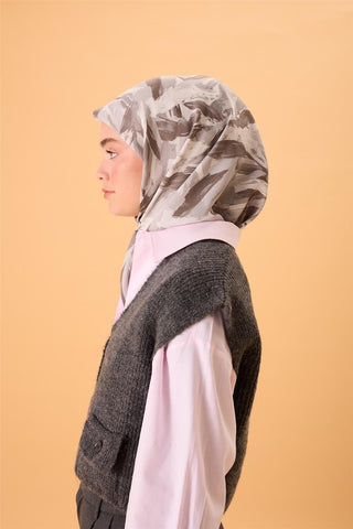 Organik Pamuk İpek Eşarp Gri-Füme Desenli Kaymaz Dokulu Akışkan Duruşlu 90X90