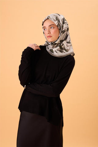 Organik Pamuk İpek Eşarp Füme-Siyah Desenli Kaymaz Dokulu Akışkan Duruşlu 90X90