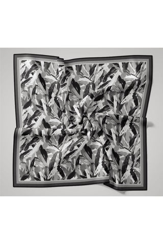 Organik Pamuk İpek Eşarp Füme-Siyah Desenli Kaymaz Dokulu Akışkan Duruşlu 90X90