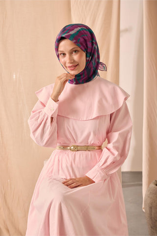 Soft Pamuk Eşarp Mor-Patina Yeşili-Lacivert-Gri Desenli Kaymaz Tok Duruşlu
                90X90