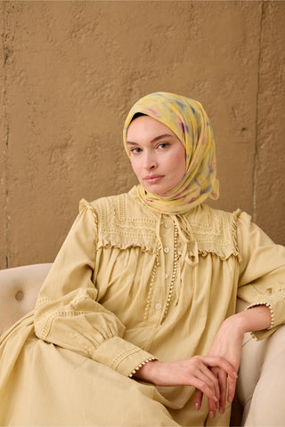 Thin Cotton Soft Scarf, Baby Blue-Yellow-Pink Pattern, Non-Slip, Firm Structure, 90x90 cm