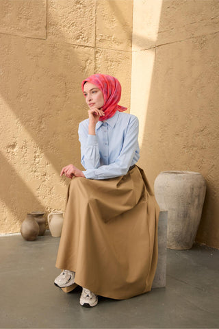 İnce Pamuk Soft Eşarp Nar Çiçeği-Eflatun Pembe Desenli Nefes Alan Tok Duruşlu
                90X90