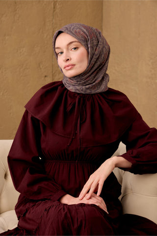 Thin Cotton Soft Scarf in Henna Green-Terracotta-Dark Mink Pattern, Breathable and Thick.
 90x90 stance