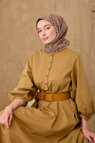 İnce Pamuk Soft Eşarp Vizon-Kahve Bej-Turuncu Desenli Nefes Alan Tok Duruşlu 90X90 - Soft Eşarp - | Silk Home