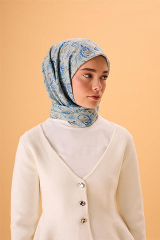 İnce Pamuk Soft Eşarp Su Yeşili-Gök Mavi Desenli Kaymaz Dokulu Tok Duruşlu 90X90 - Soft Eşarp - | Silk Home