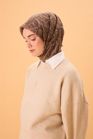 İnce Pamuk Soft Eşarp Kahve Yeşili-Hardal Desenli Kaymaz Dokulu Tok Duruşlu 90X90 - Soft Eşarp - | Silk Home