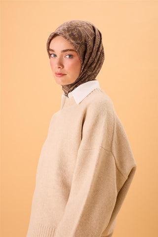 İnce Pamuk Soft Eşarp Kahve Yeşili-Hardal Desenli Kaymaz Dokulu Tok Duruşlu 90X90